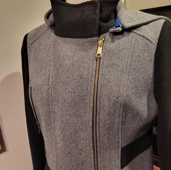 Coat/jacket - Picture 3 of 10